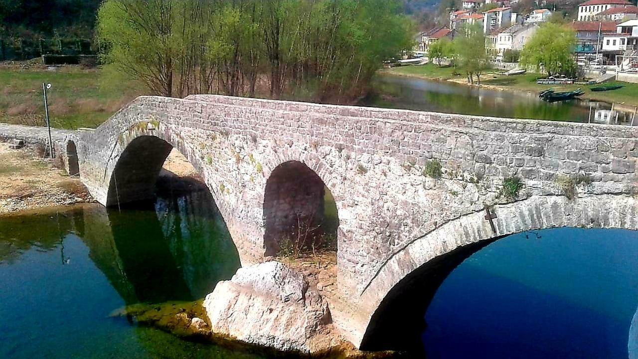 Guest House Perjanik Рієка Црноєвіча Екстер'єр фото